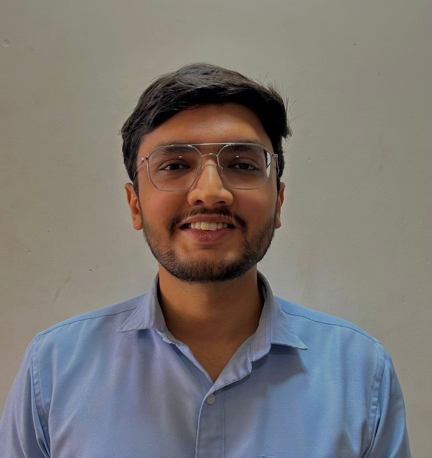 Aastik Bhatt's avatar